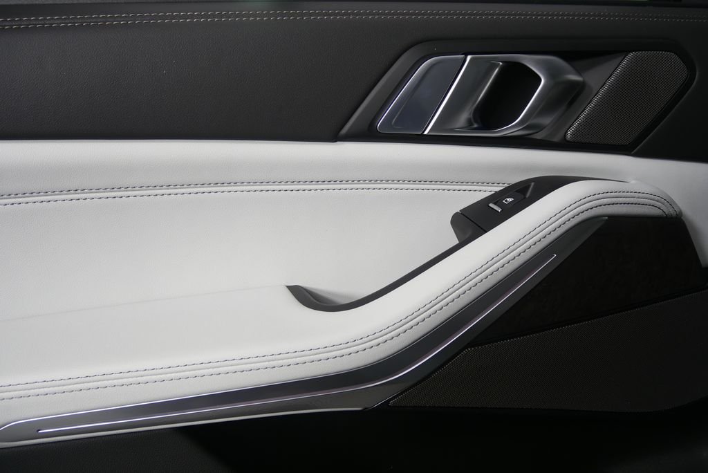 New 2026 Brooklyn Grey Metallic BMW xDrive50e image 13