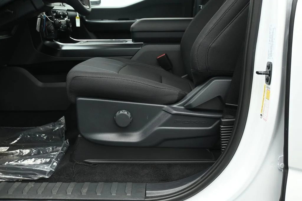 New 2026 Oxford White Ford STX image 9