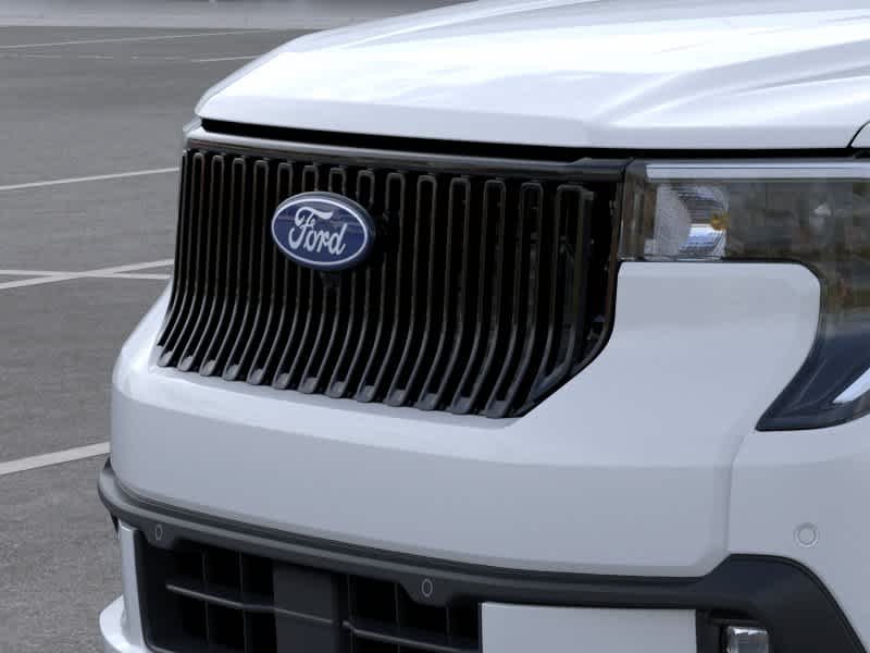 Used 2026 Space White Metallic Ford Lobo High image 18