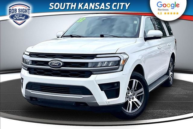 Used 2022 Ford Expedition XLT with VIN 1FMJU1JT5NEA18300 for sale in Kansas City