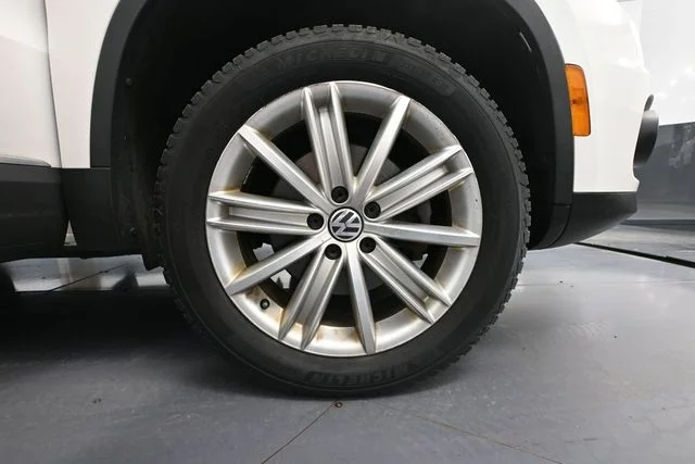 2013 Volkswagen Tiguan SE - Photo 14