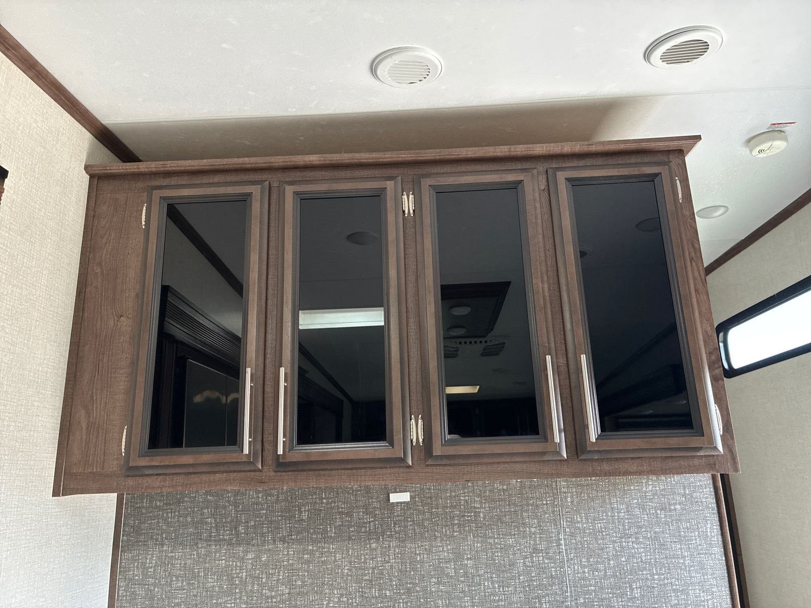 Used 2020 White DURANGO  image 27