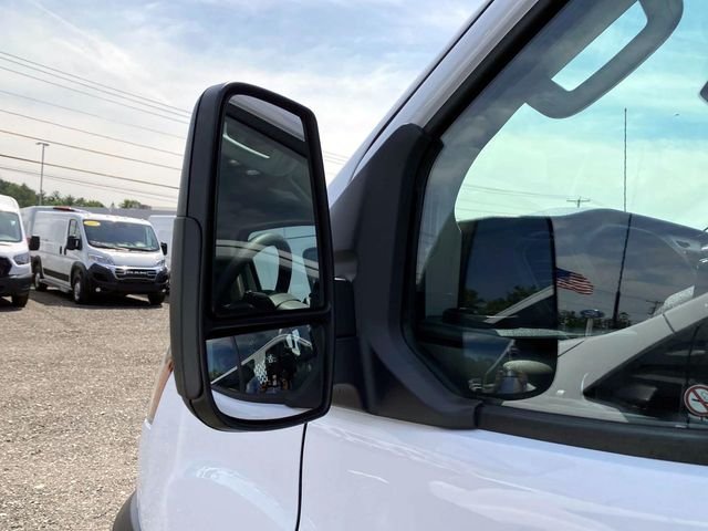 Used 2025 White Ford  image 31