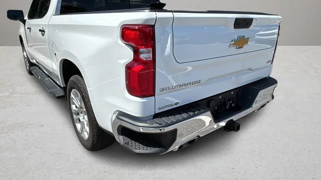 Used 2024 Summit White Chevrolet LTZ image 30
