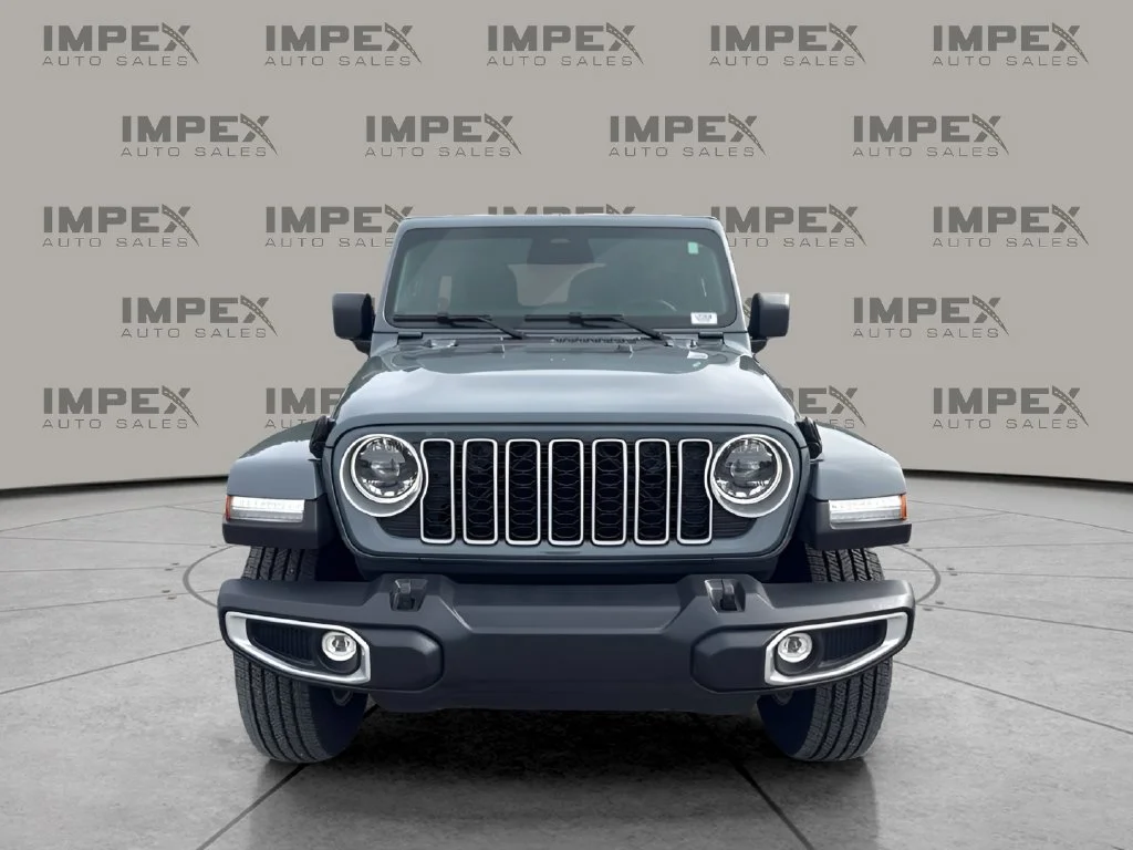 Used 2026 Gray Jeep Sahara image 8