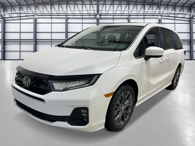 New 2026 Platinum White Pearl Honda Touring image 1