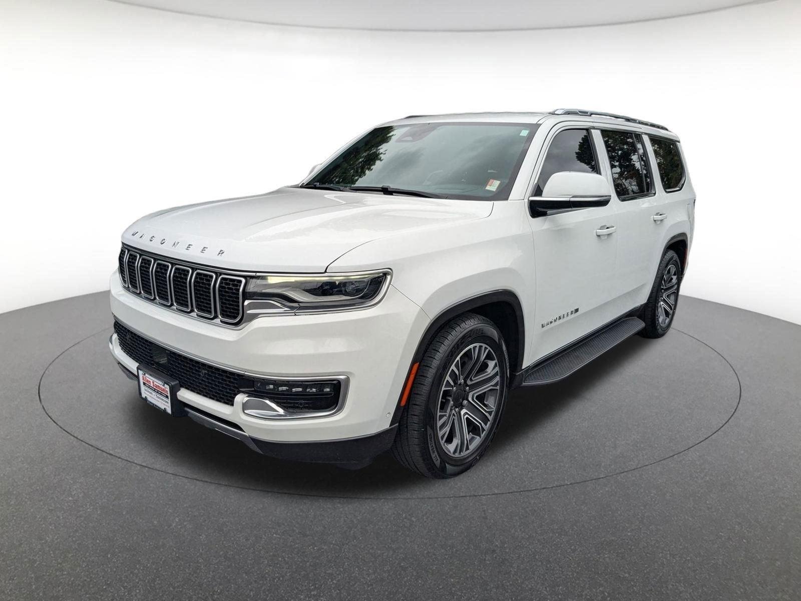 Used 2022 Bright White Clearcoat Jeep Series III image 11