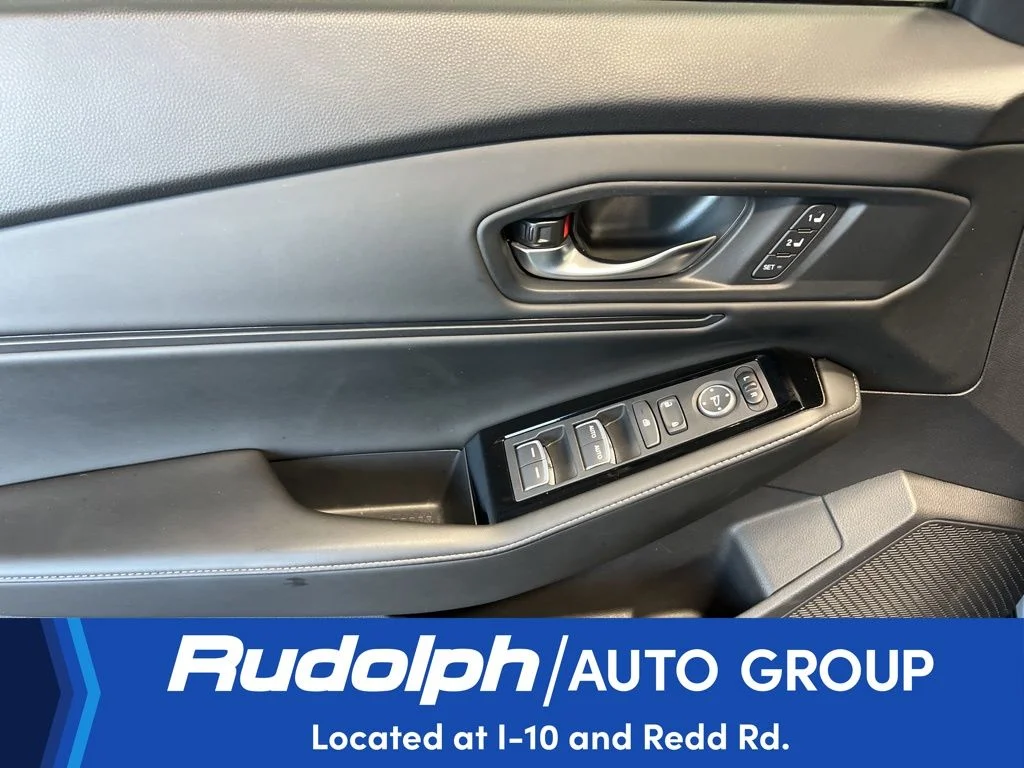 Used 2024 Gray Honda Touring image 10