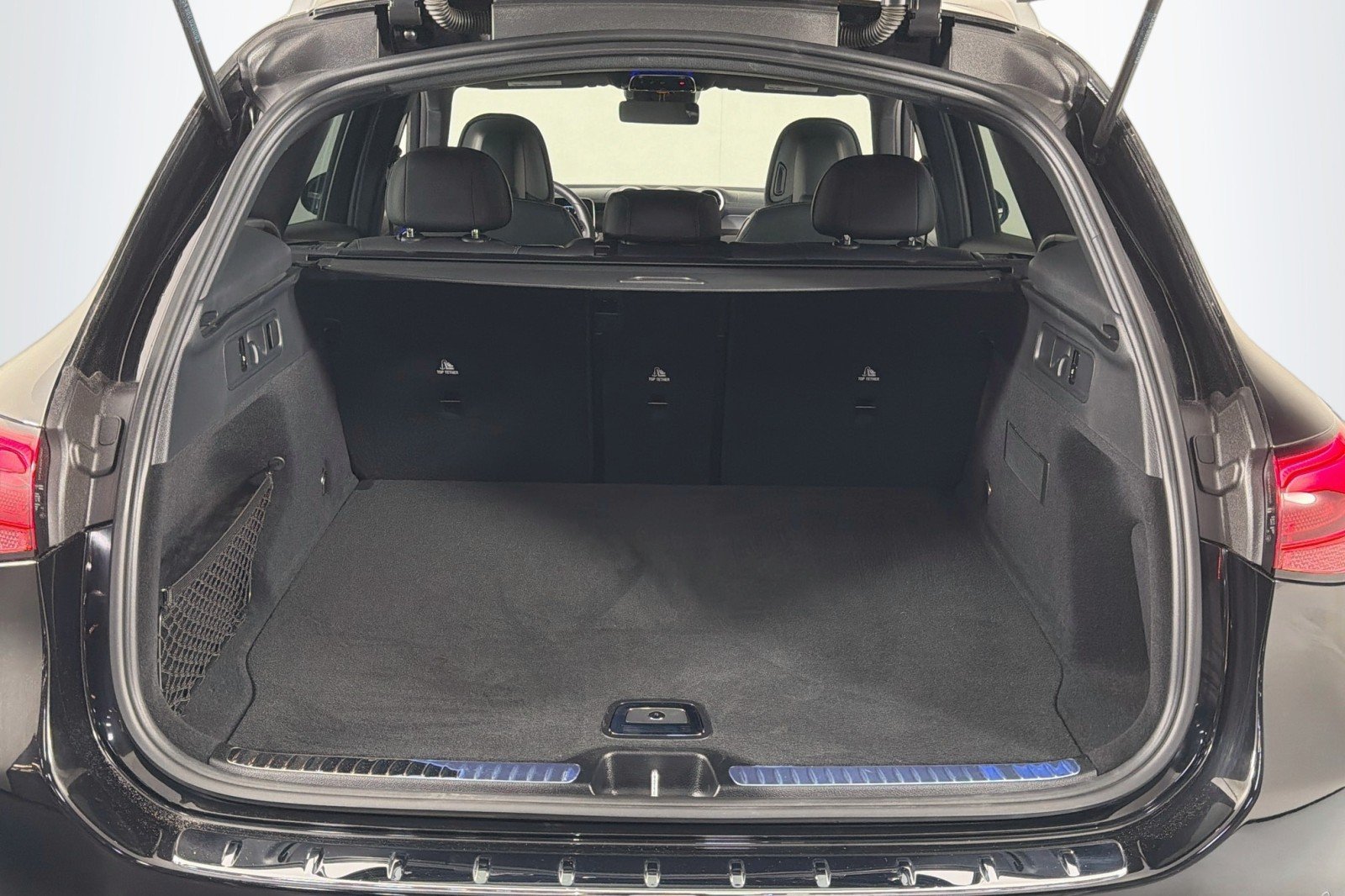 Used 2024 Black Mercedes-Benz 300 image 22