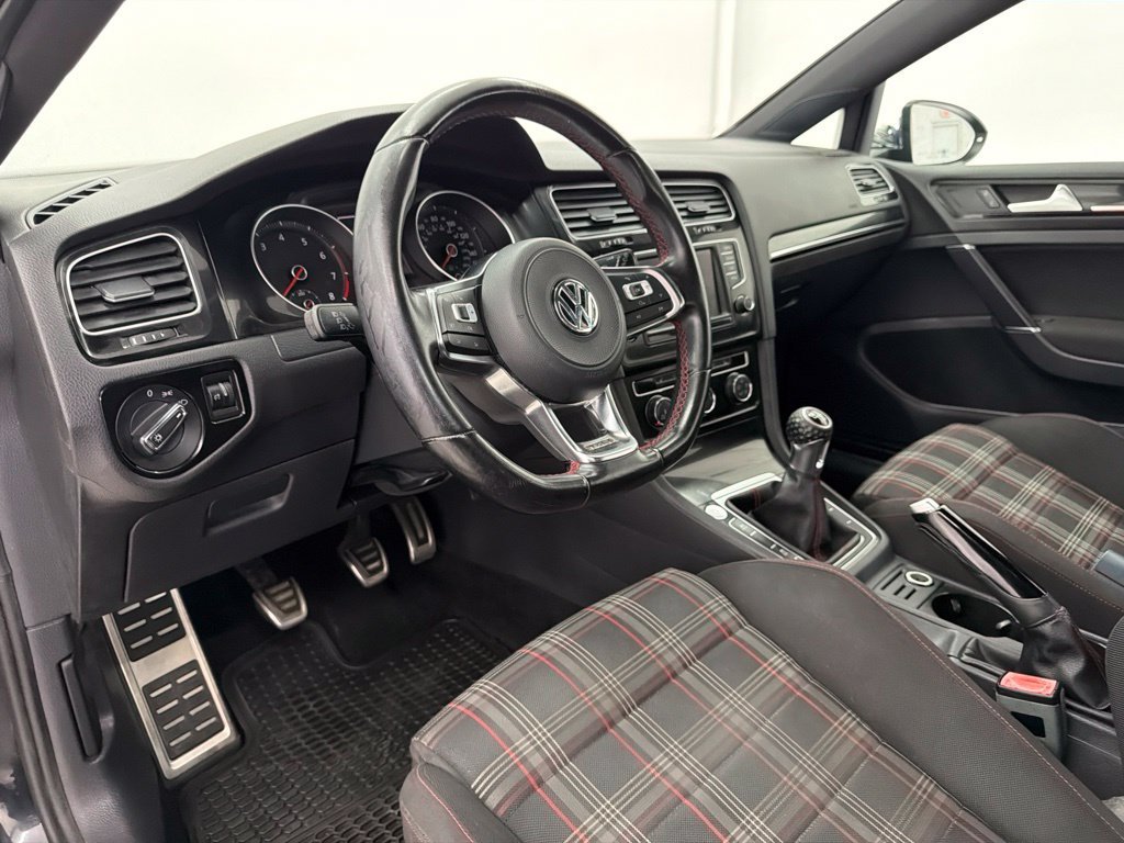 Used 2017 Black Volkswagen Sport image 17