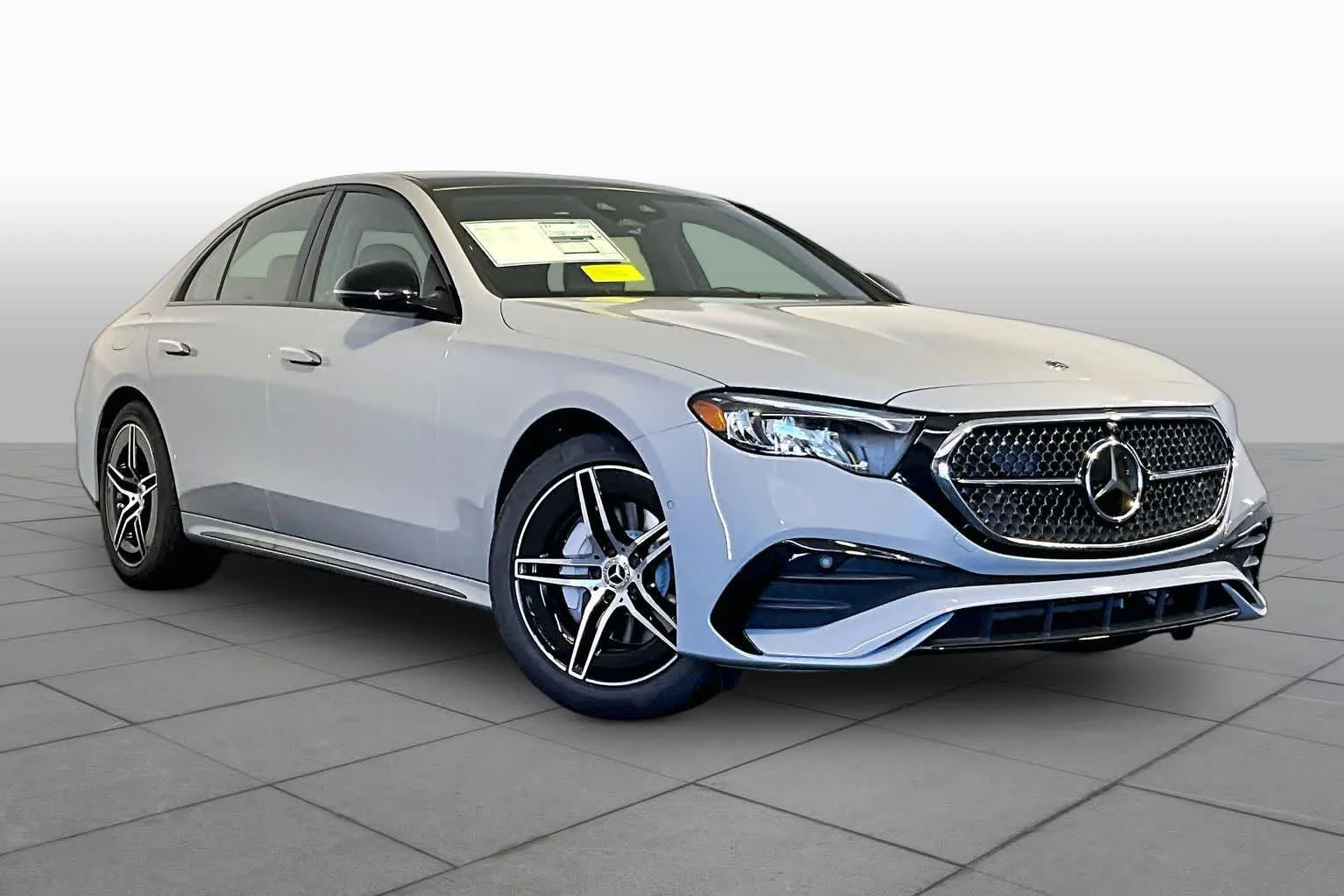 New 2026 MANUFAKTUR Alpine Grey Mercedes-Benz E 350 image 19