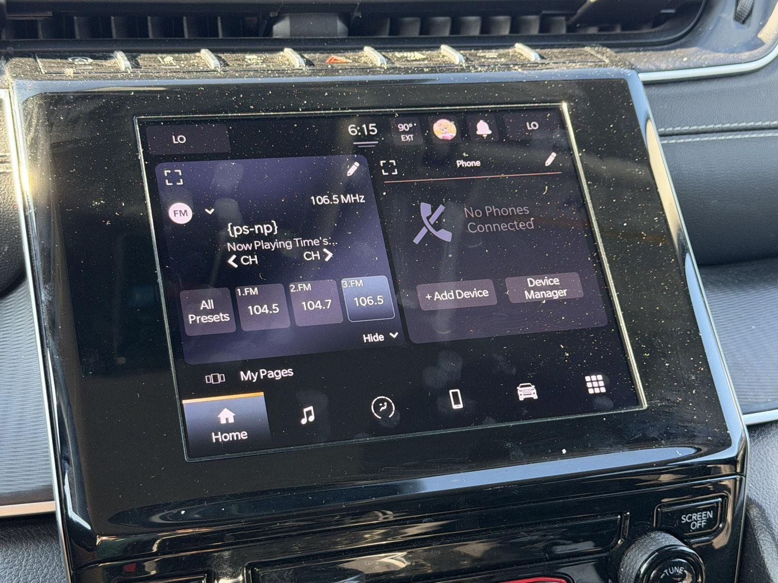 Used 2023 Silver Zynith Jeep Laredo image 7