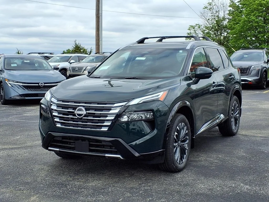 New 2026 Obsidian Green Pearl Nissan Platinum image 2