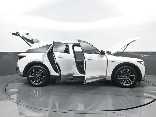 Used 2024 Snowfall Pearl Acura Base image 32