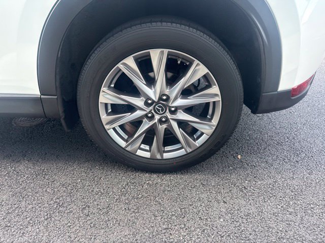 Used 2019 White Mazda Grand Touring image 9