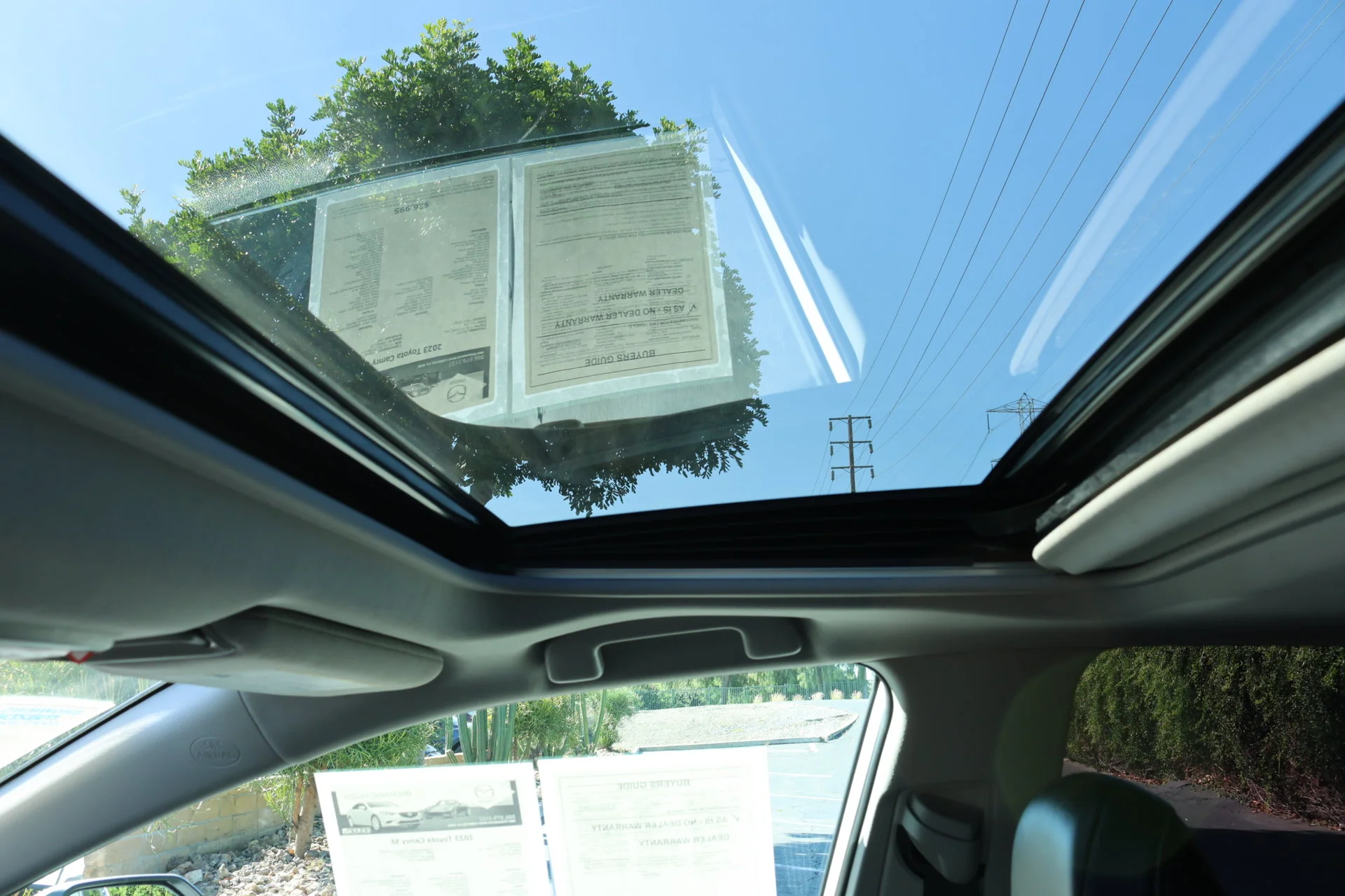 Used 2023 White Toyota SE image 19
