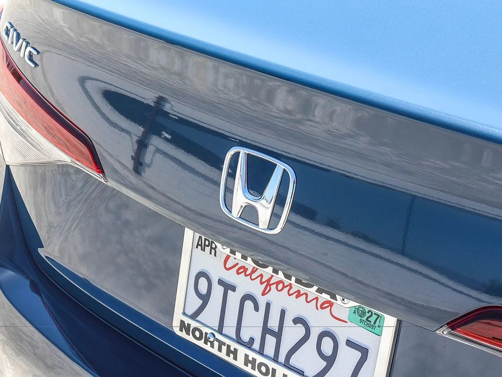 Certified Used 2025 Blue Lagoon Pearl Honda LX image 8