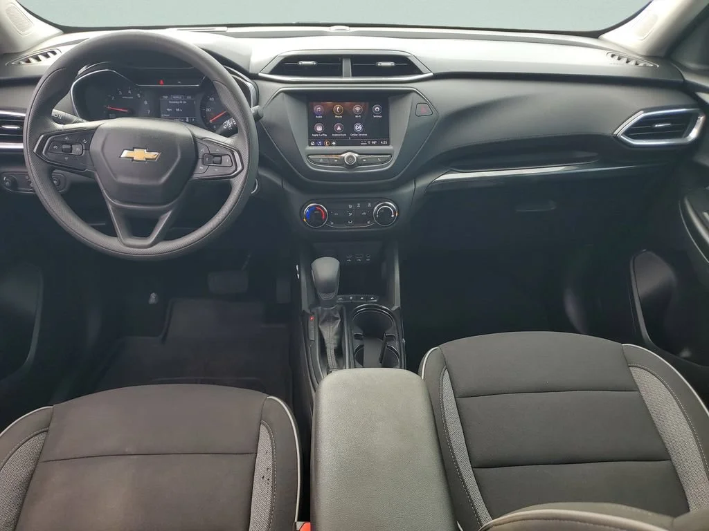Used 2023 STERLING GRAY METALLIC Chevrolet LT image 14