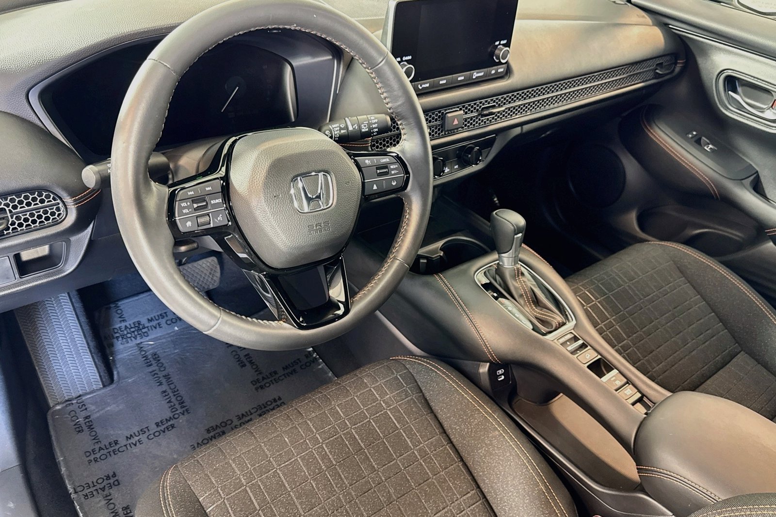 Used 2024 Platinum White Pearl Honda Sport image 12