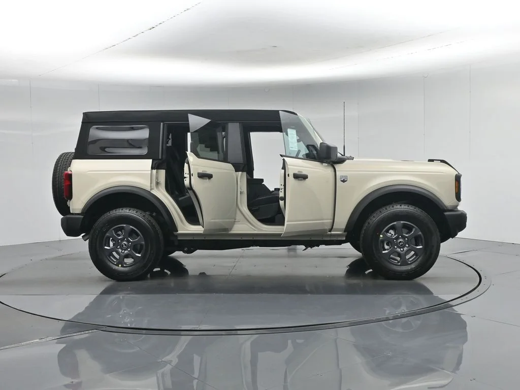 New 2026 Desert Sand Ford Big Bend image 32