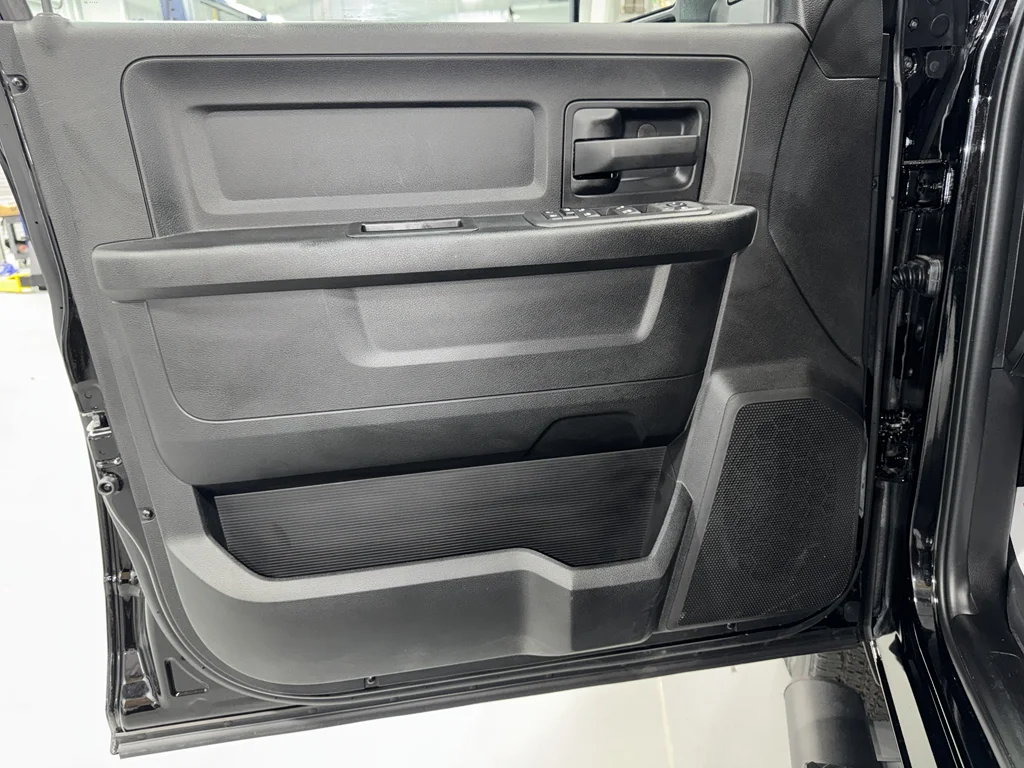 2025 RAM 2500 Tradesman - Photo 21