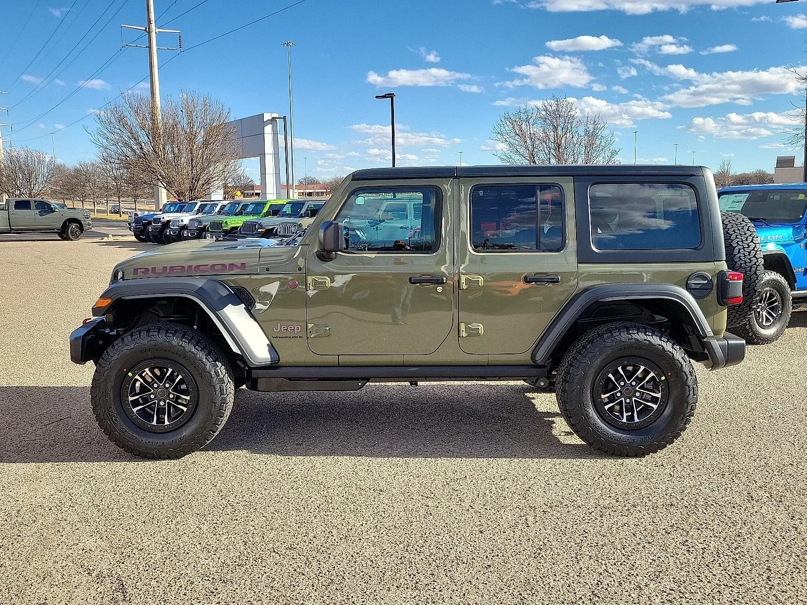 New 2026 PJ5 41 Jeep 4-DOOR RUBICON image 2