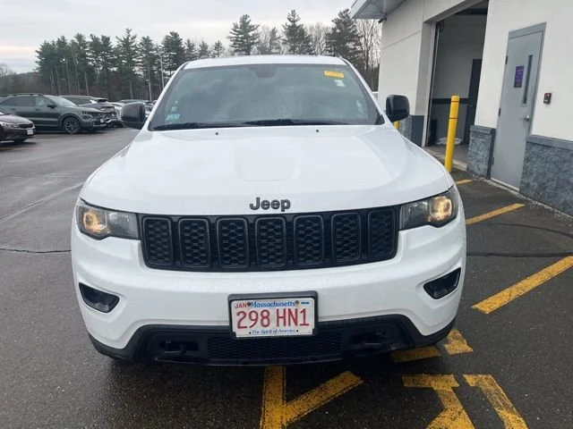 Certified Used 2020 Bright White Clearcoat Jeep Upland image 8
