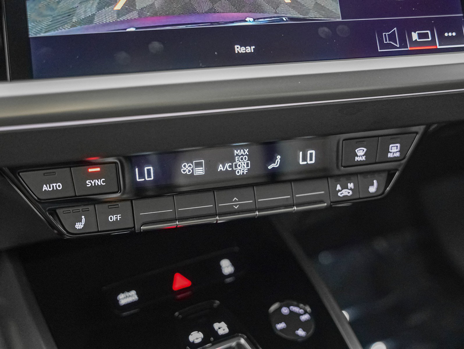 Used 2025 Navarra Blue Audi Premium image 18
