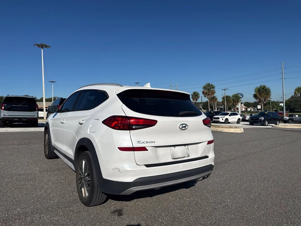 Used 2020 White Hyundai SEL image 3