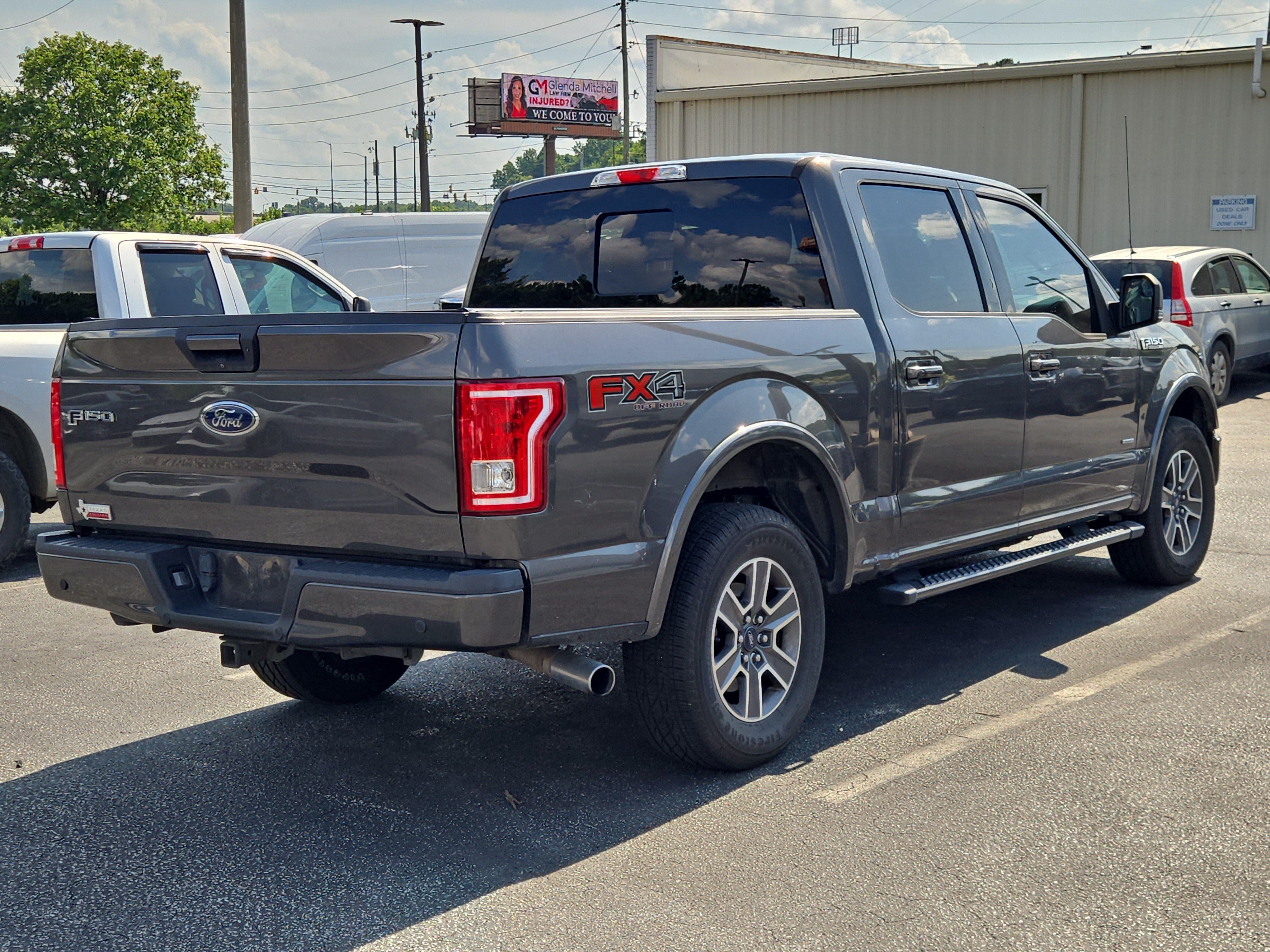 Used 2017 Magnetic Ford XLT image 5