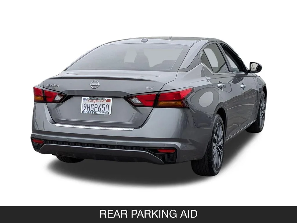 Used 2023 Gray Nissan 2.5 SV image 8