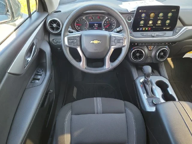 2024 Chevrolet Blazer 2LT - Photo 8
