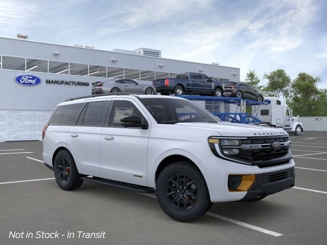 New 2026 Space Silver Metallic Ford Tremor® image 7
