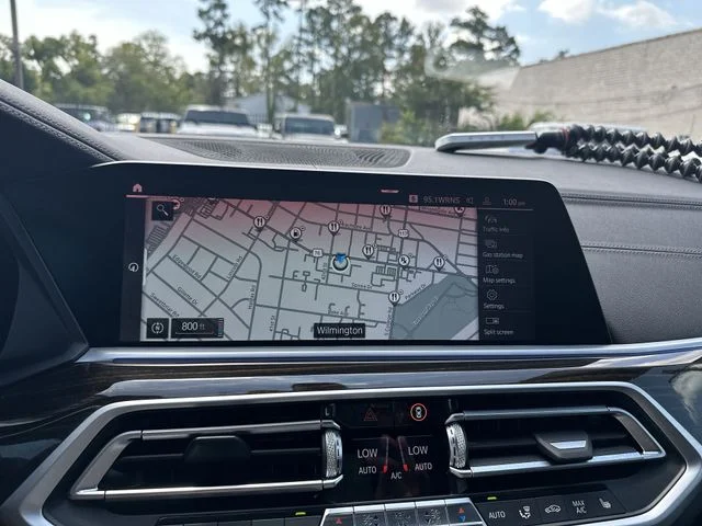Used 2021 White BMW xDrive45e image 19