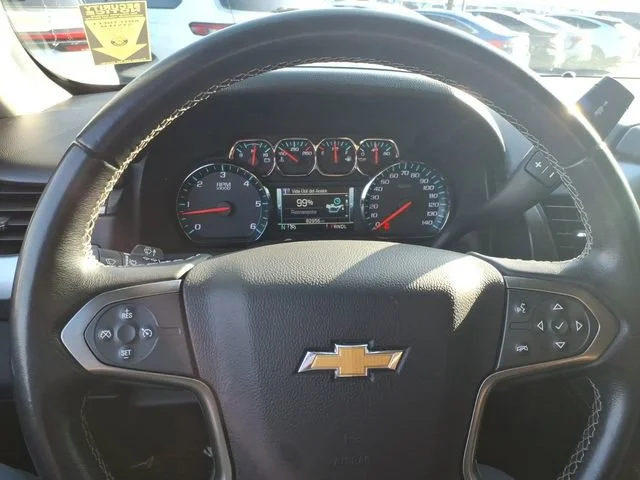 Used 2020 SHADOW GRAY METALLIC Chevrolet LS image 17