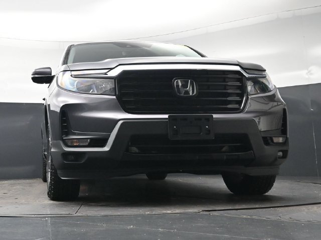 Certified Used 2023 Modern Steel Metallic Honda AWD RTL-E image 21