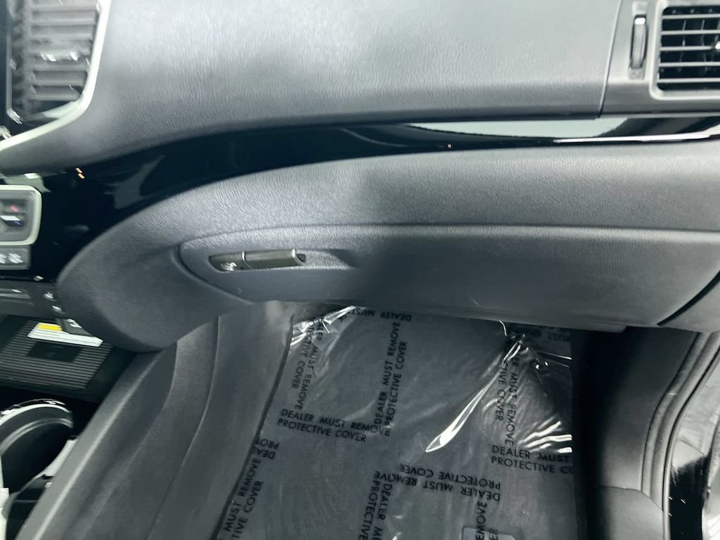 Used 2019 Black Honda Elite image 31