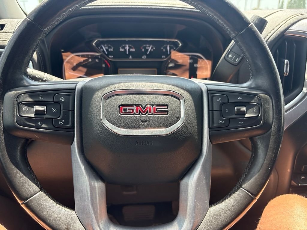 Used 2019 Red GMC SLT image 2