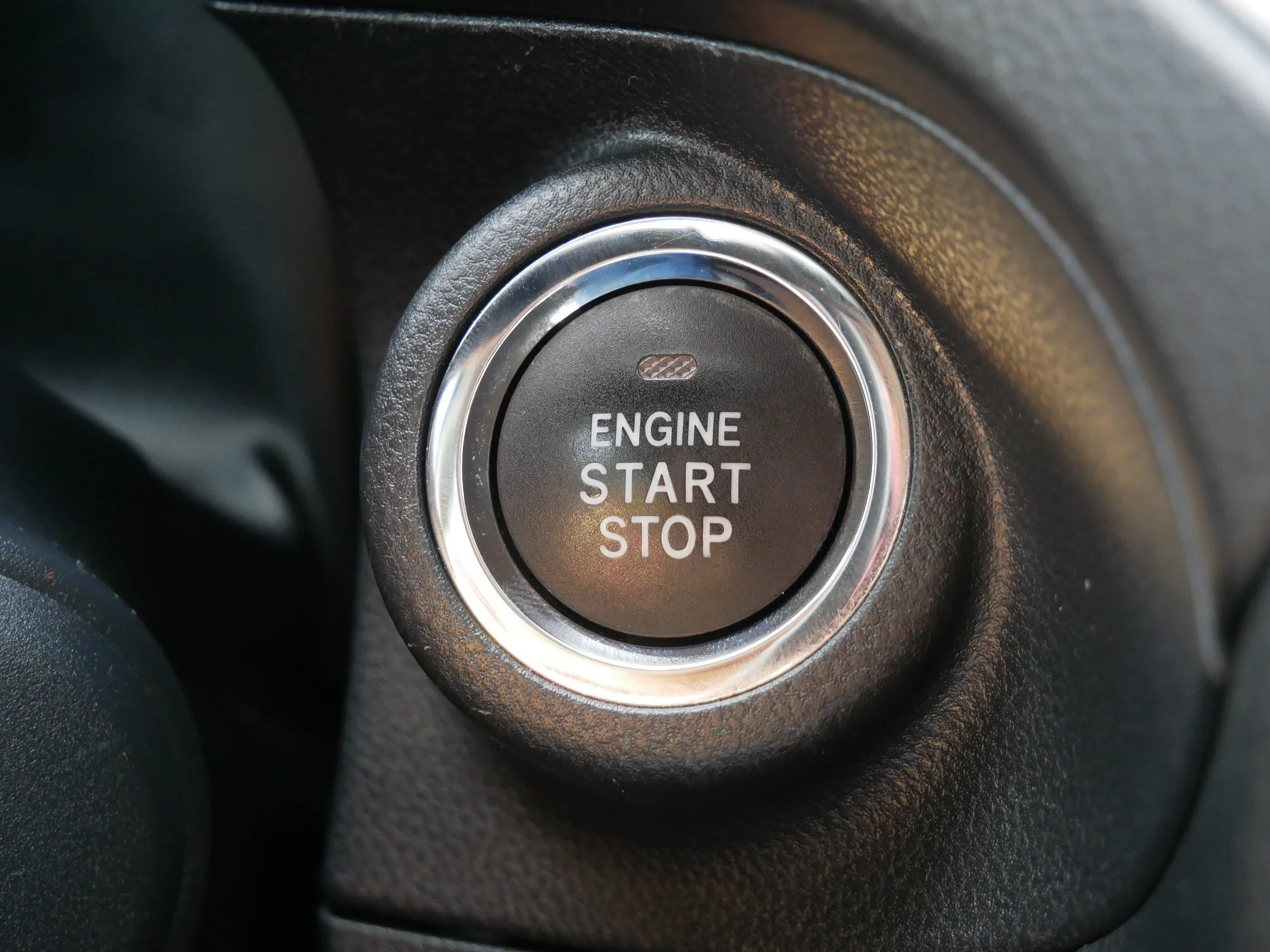 Used 2020 Horizon Blue Pearl Subaru Premium image 32