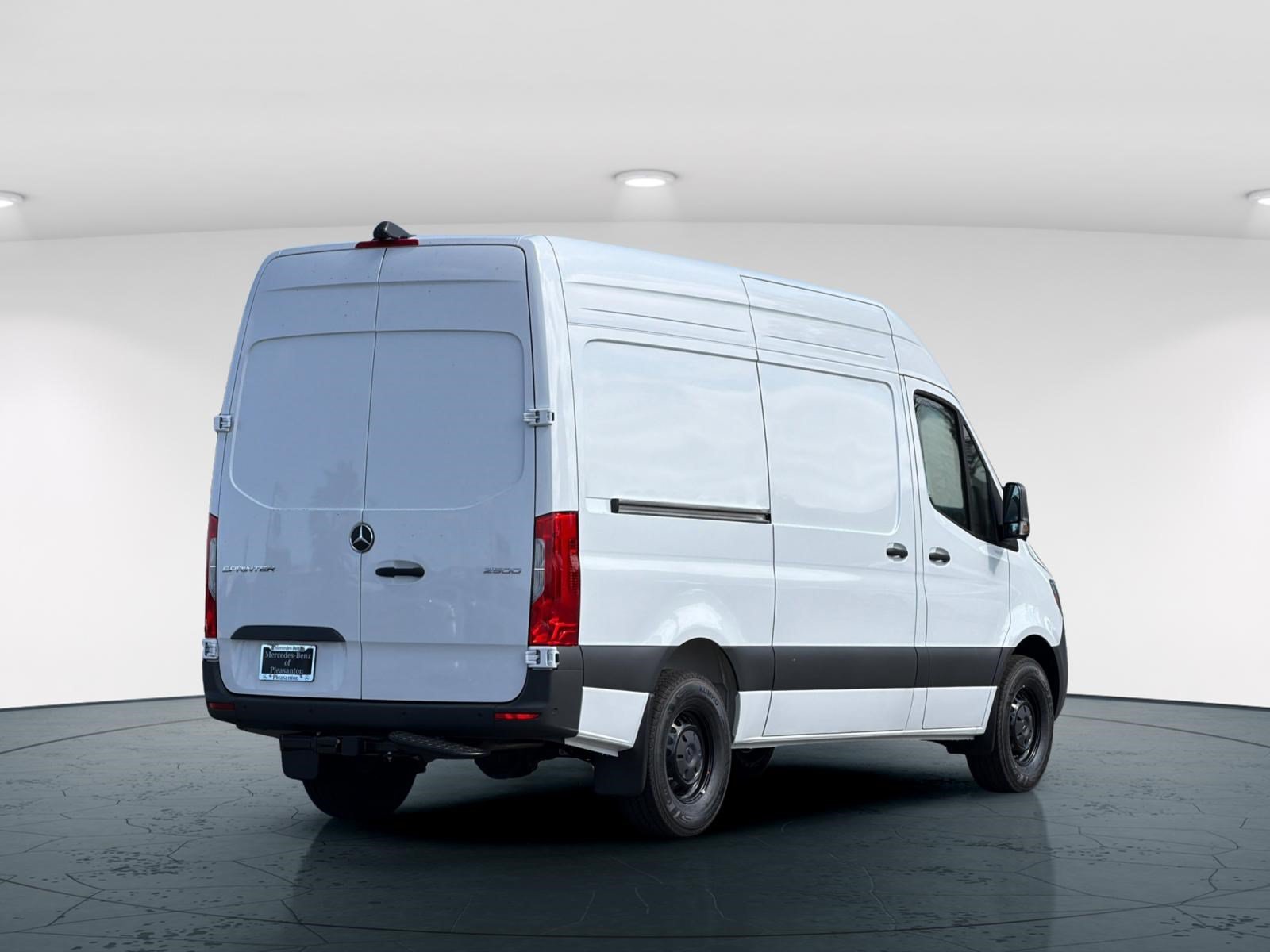 New 2026 Arctic White Mercedes-Benz 2500 High Roof SO Diesel 144 WB image 6