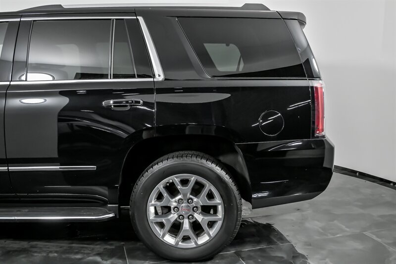 2020 GMC Yukon Denali - Photo 8