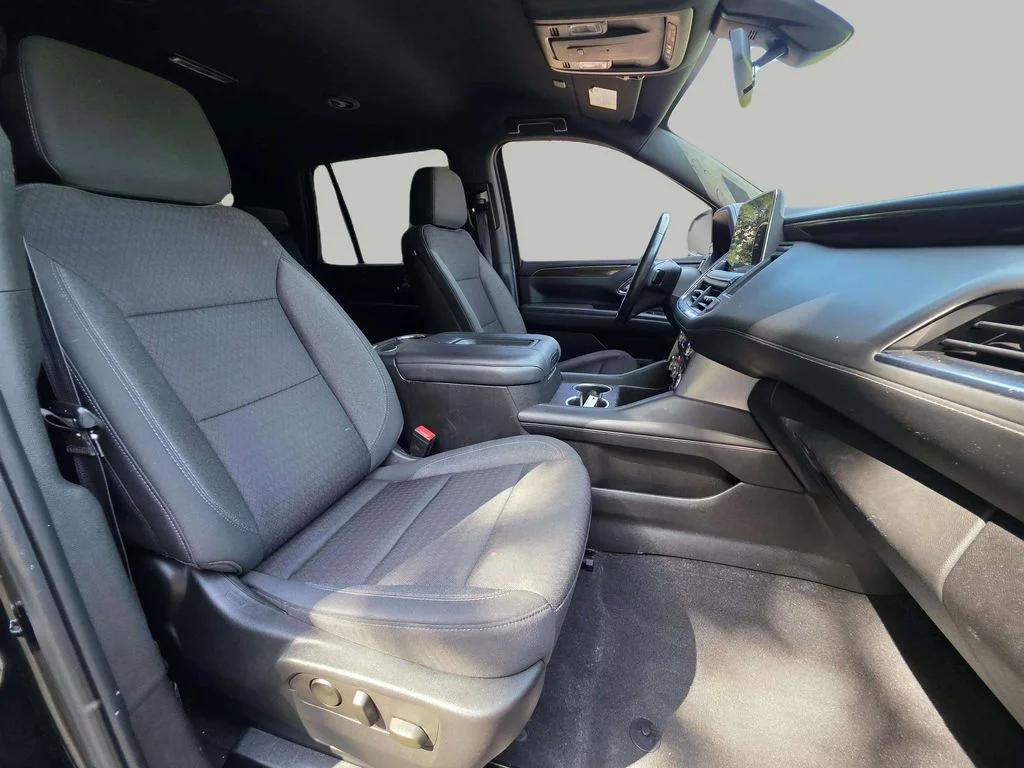 Used 2021 Black GMC SLE image 10