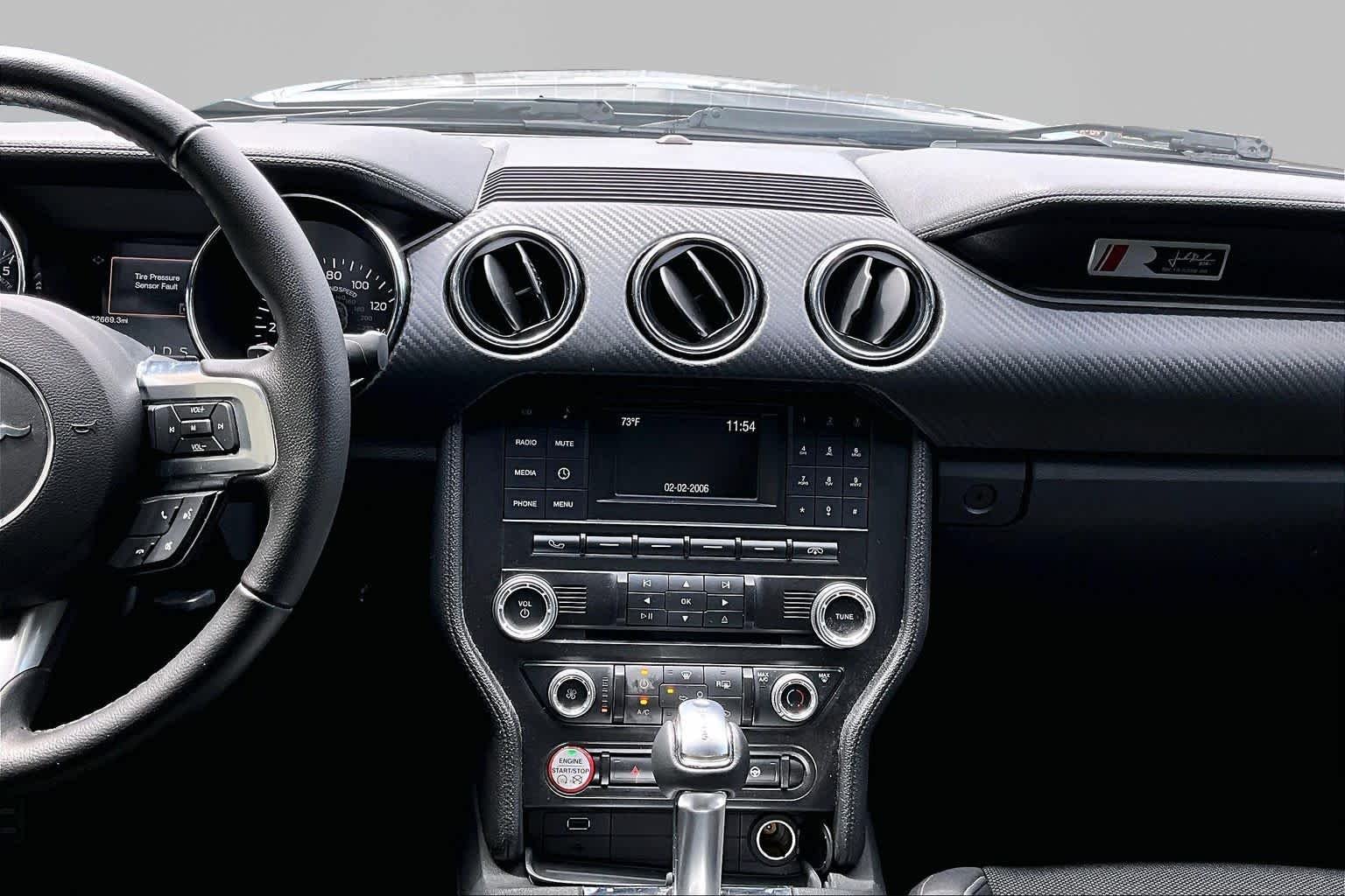 Used 2015 Magnetic Ford V6 image 7