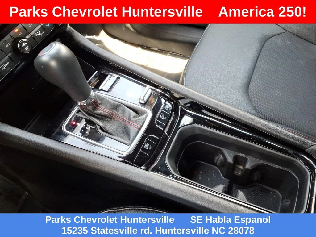 Used 2024 White Jeep Trailhawk image 9