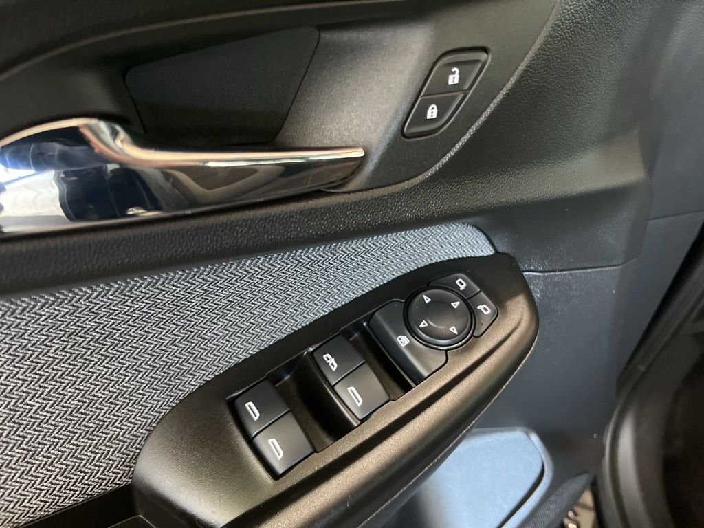 Used 2023 Black Chevrolet LT image 4