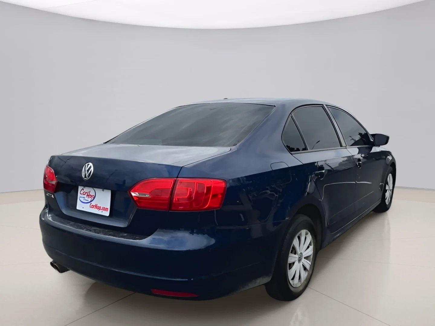 Used 2011 Blue Volkswagen  image 8
