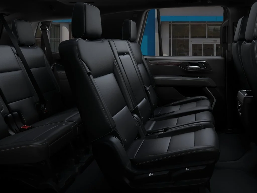 New 2027 Sterling Gray Metallic Chevrolet Z71 image 17
