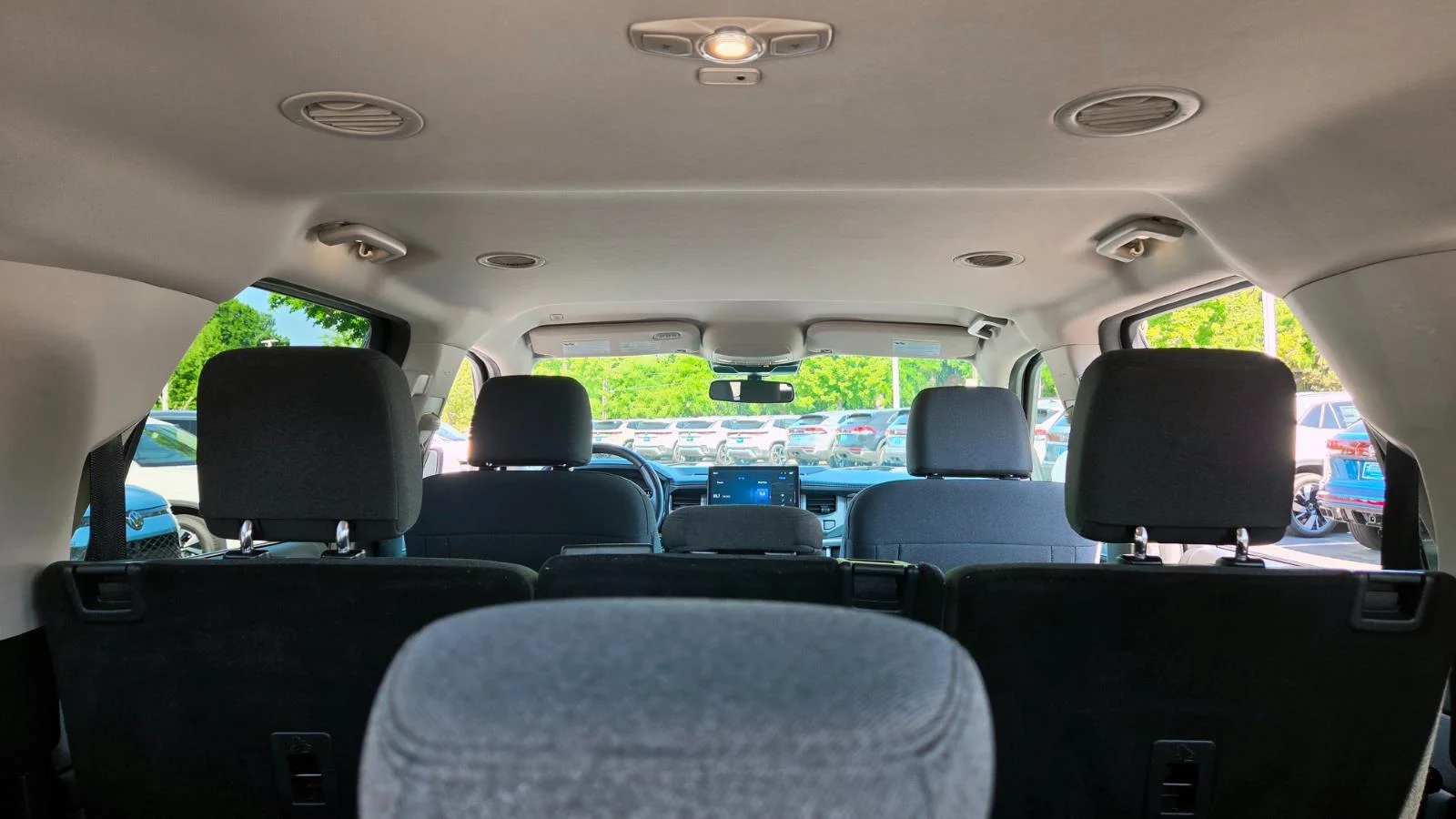 Used 2024 Oxford White Ford XLT image 64