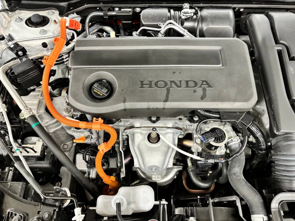 Used 2025 White Honda Sport image 24