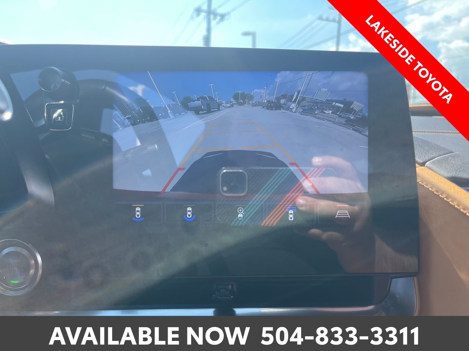 Used 2021 Red Chevrolet Stingray image 31